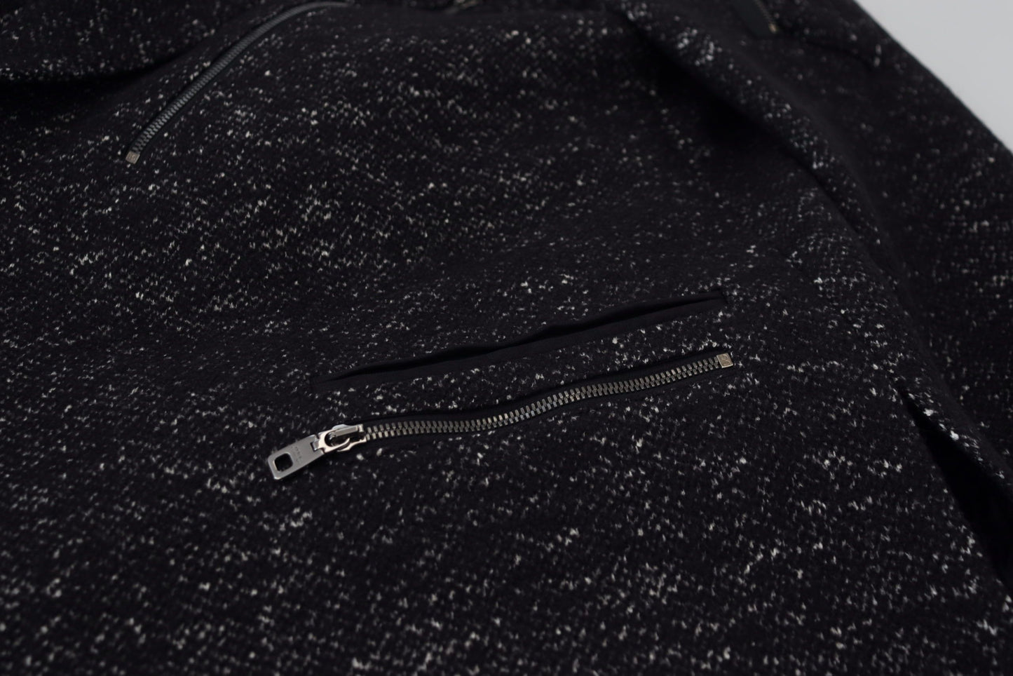 Chaqueta de lana negra cruzada para hombre