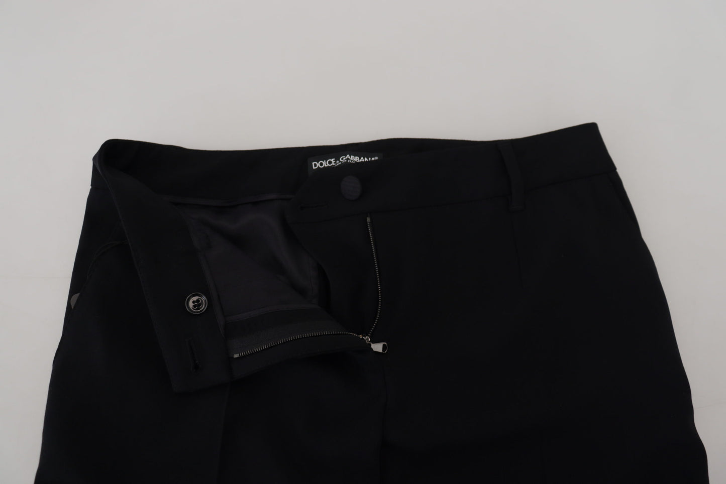 Pantalon fuselé noir en laine pour femme