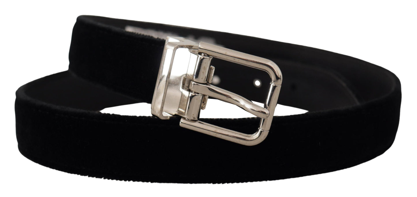 Ceinture en velours noir avec boucle en métal argenté et logo