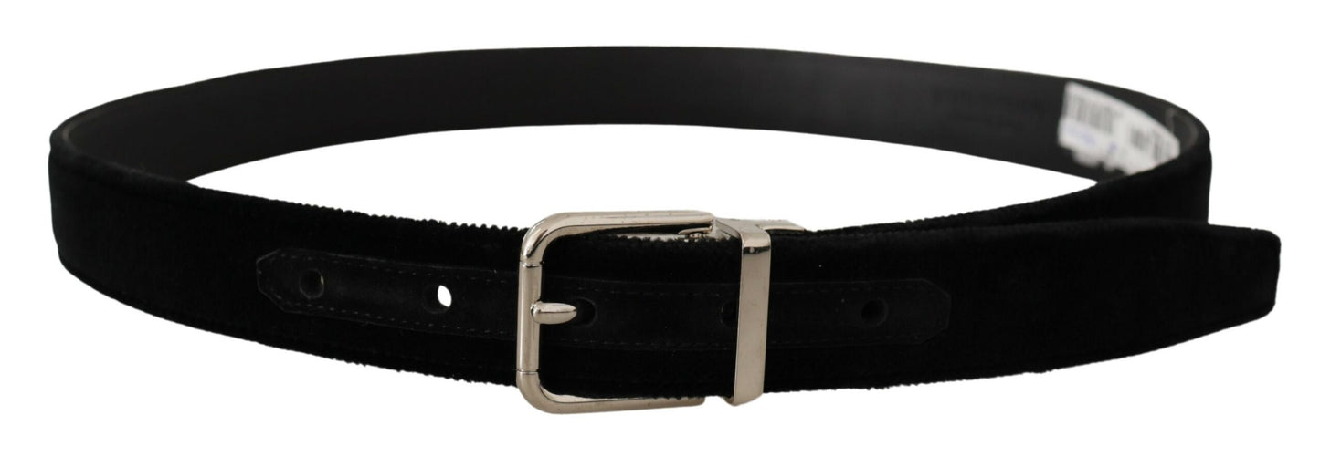 Ceinture en velours noir avec boucle en métal argenté et logo