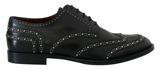Zapatos Derby de vestir de cuero negro con tachuelas