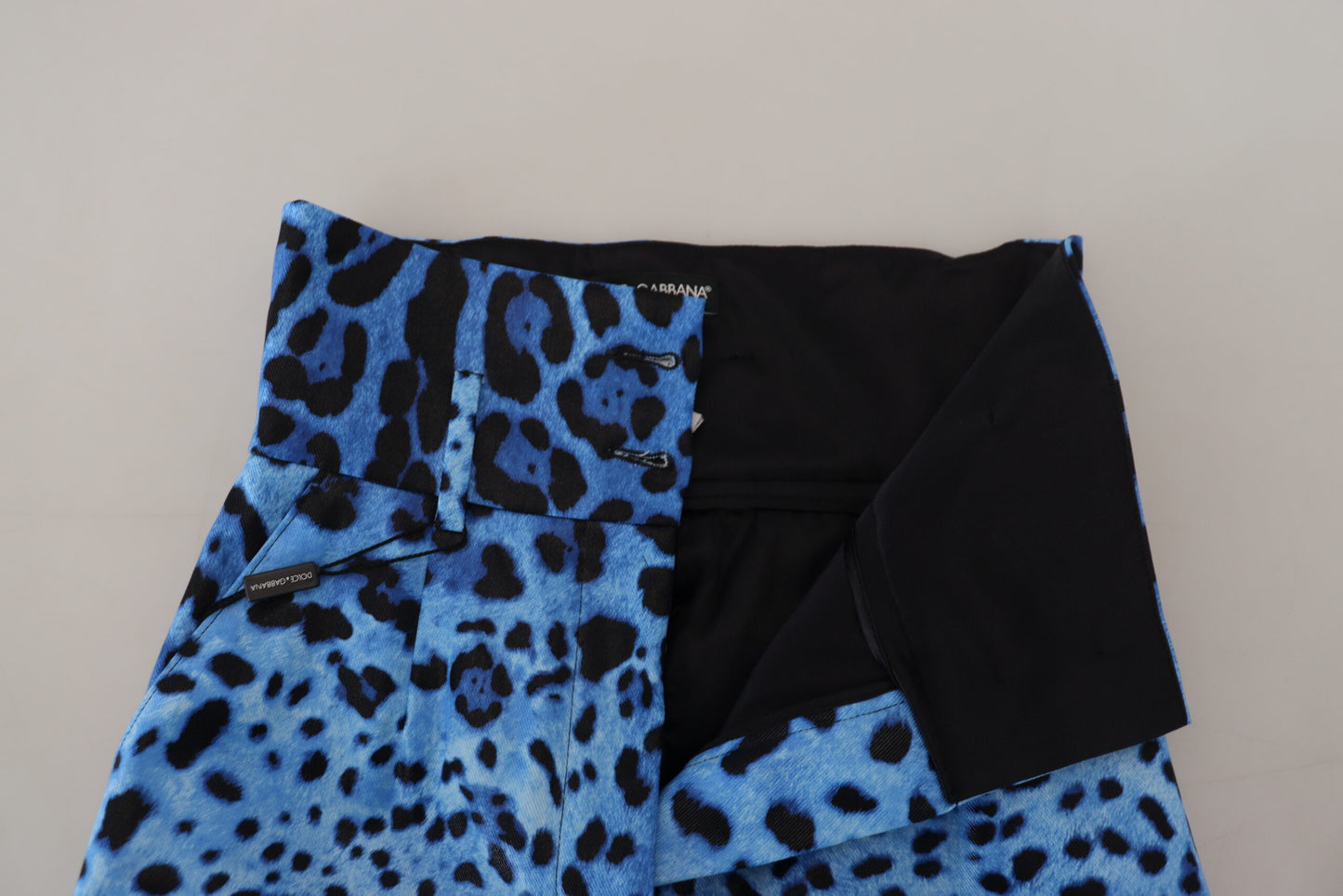 Pantalones de cintura alta con estampado de leopardo azul