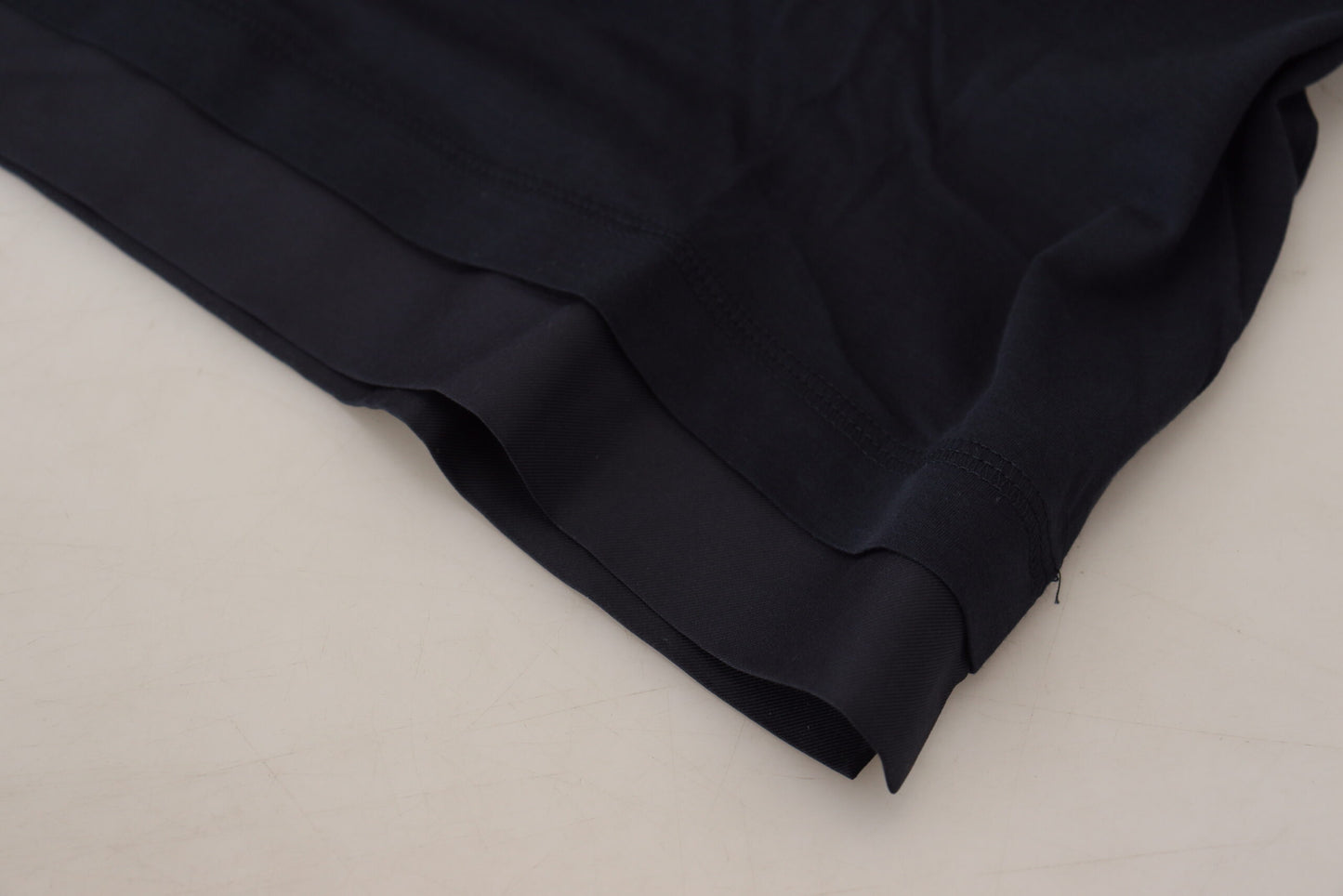 Suéter de cuello redondo con botones de algodón azul