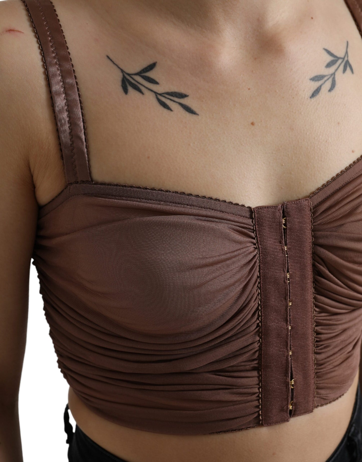 Haut court sans manches en viscose marron