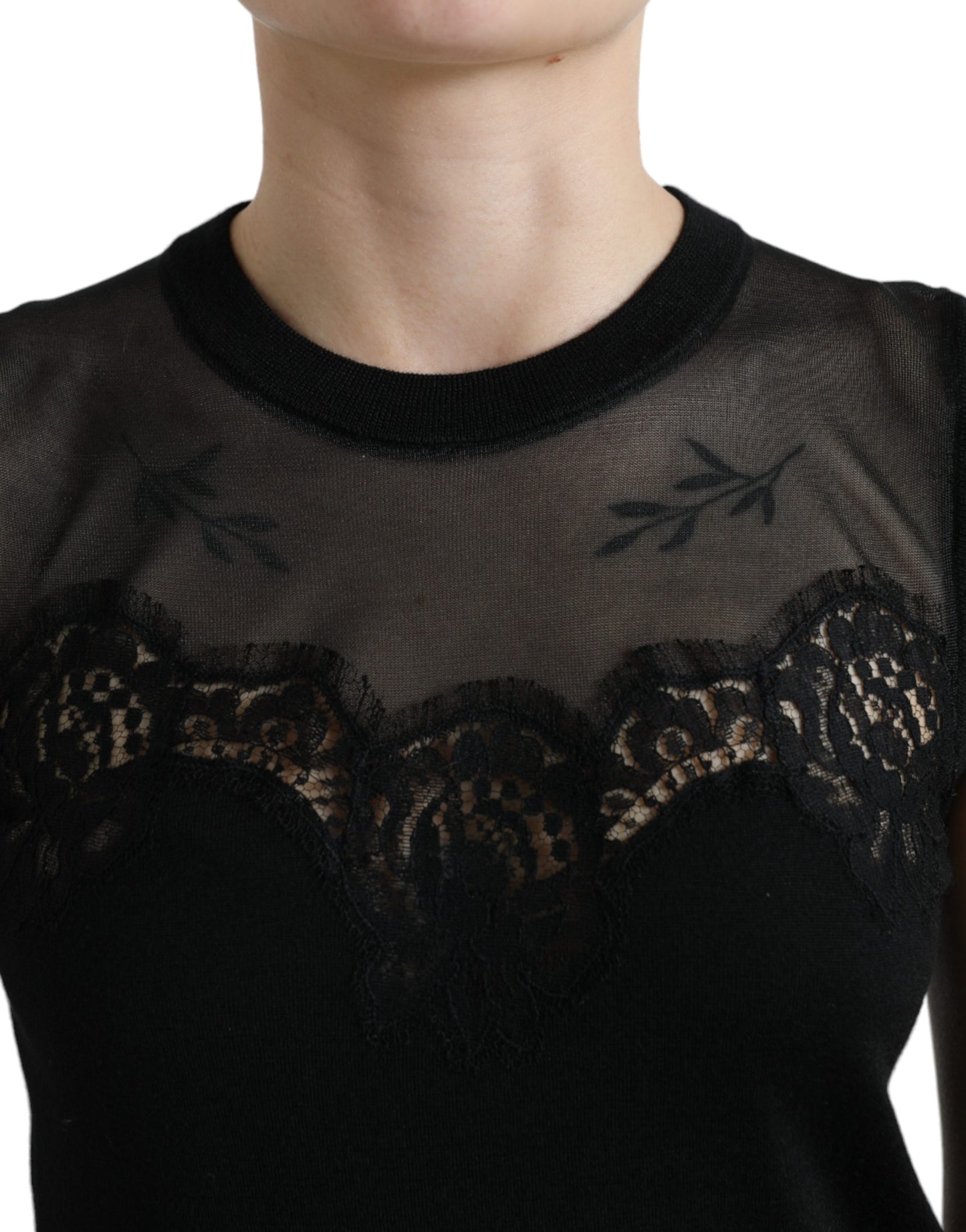 Camiseta sin mangas con ribete de encaje de cachemira negra