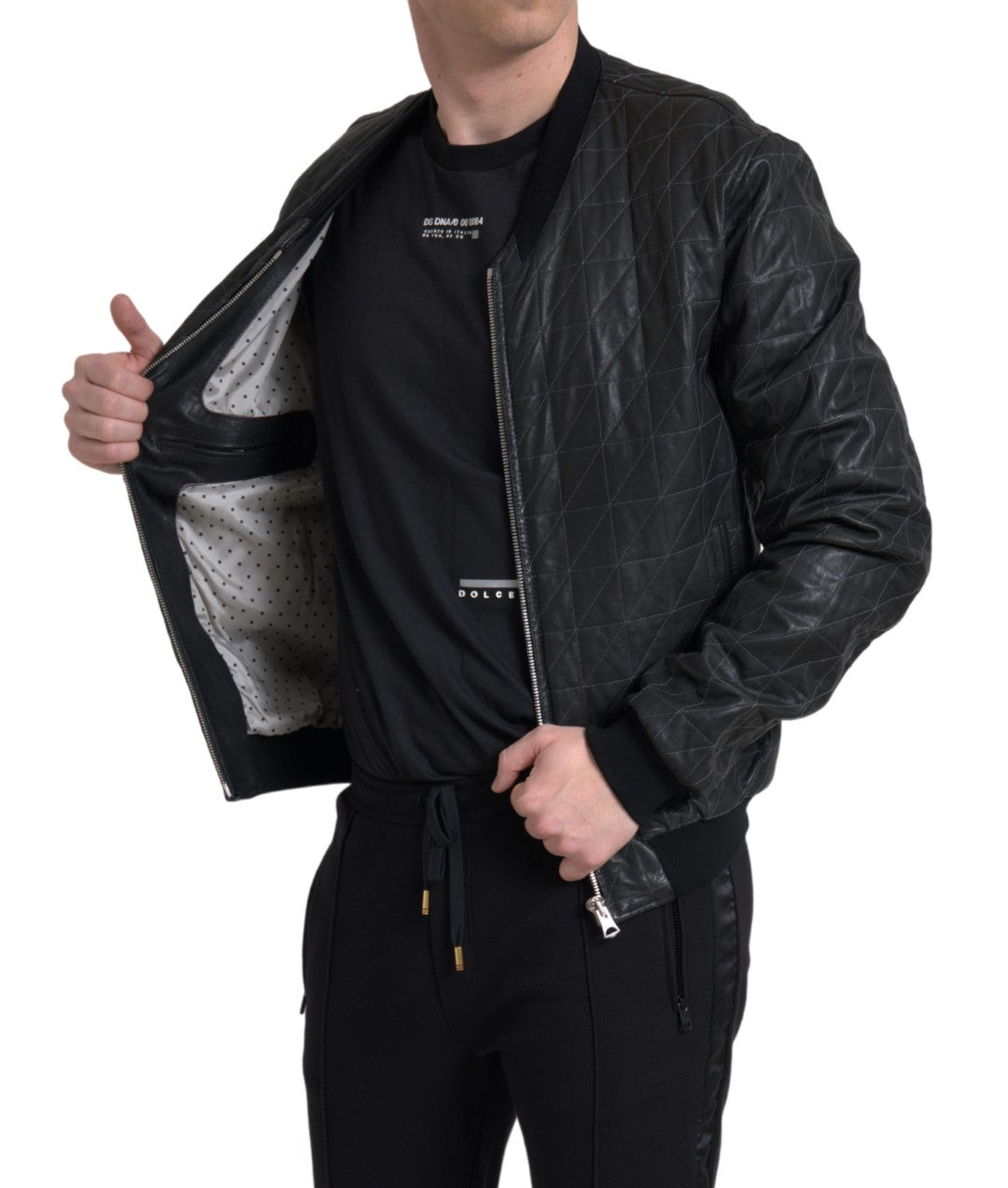 Blouson aviateur en cuir noir avec fermeture éclair intégrale