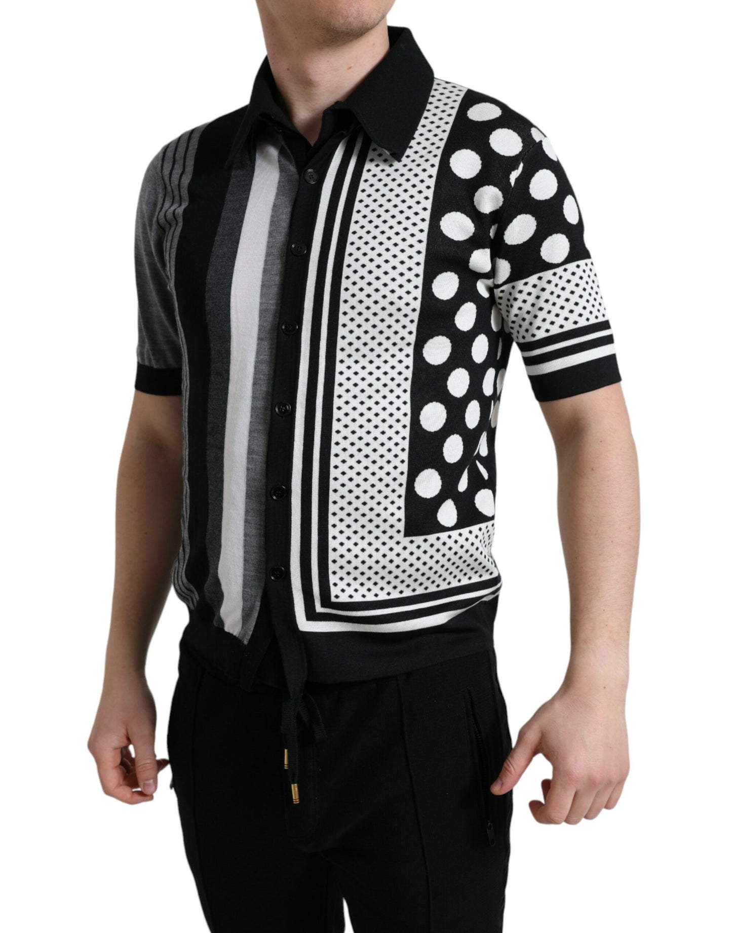 Pull cardigan polo noir et blanc