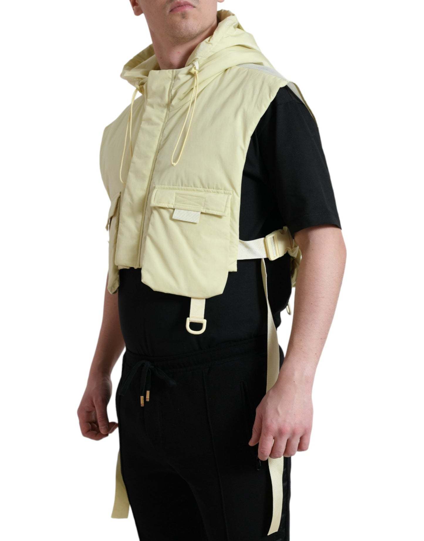 Veste de sport à capuche en nylon jaune