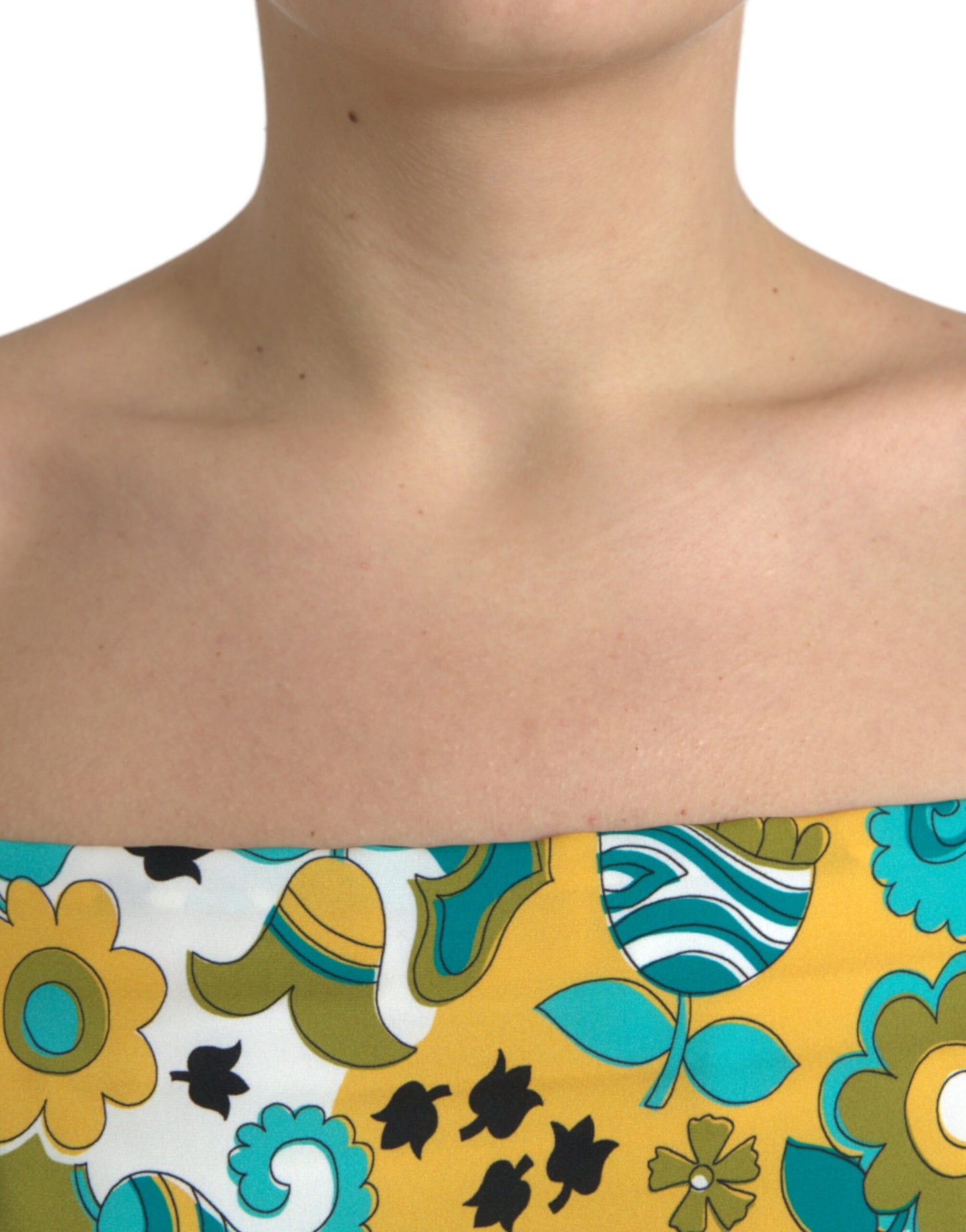 Top corto sin mangas con estampado floral multicolor