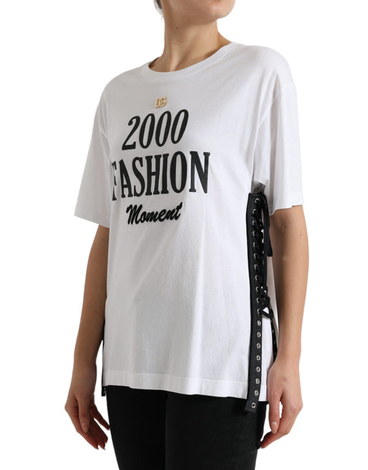 Camiseta blanca con estampado de eslogan y detalle de cordones
