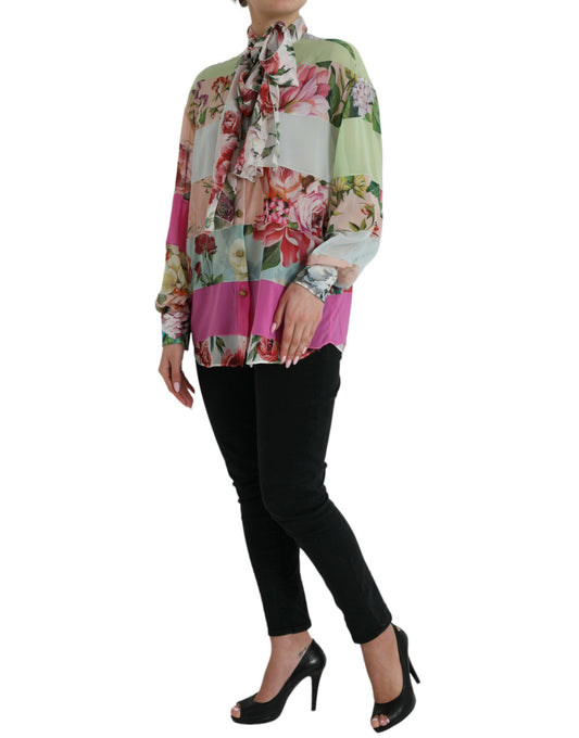 Top con cuello Ascot y patchwork floral multicolor