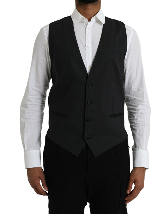 Gilet en coton noir, robe formelle