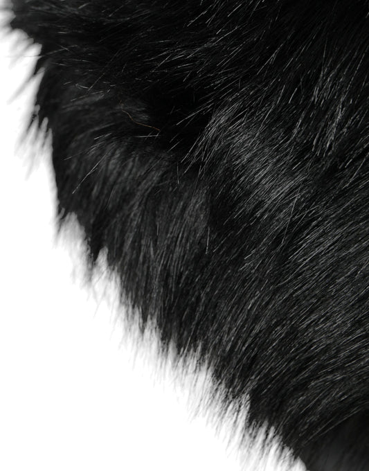 Bob en fausse fourrure noire pour femme