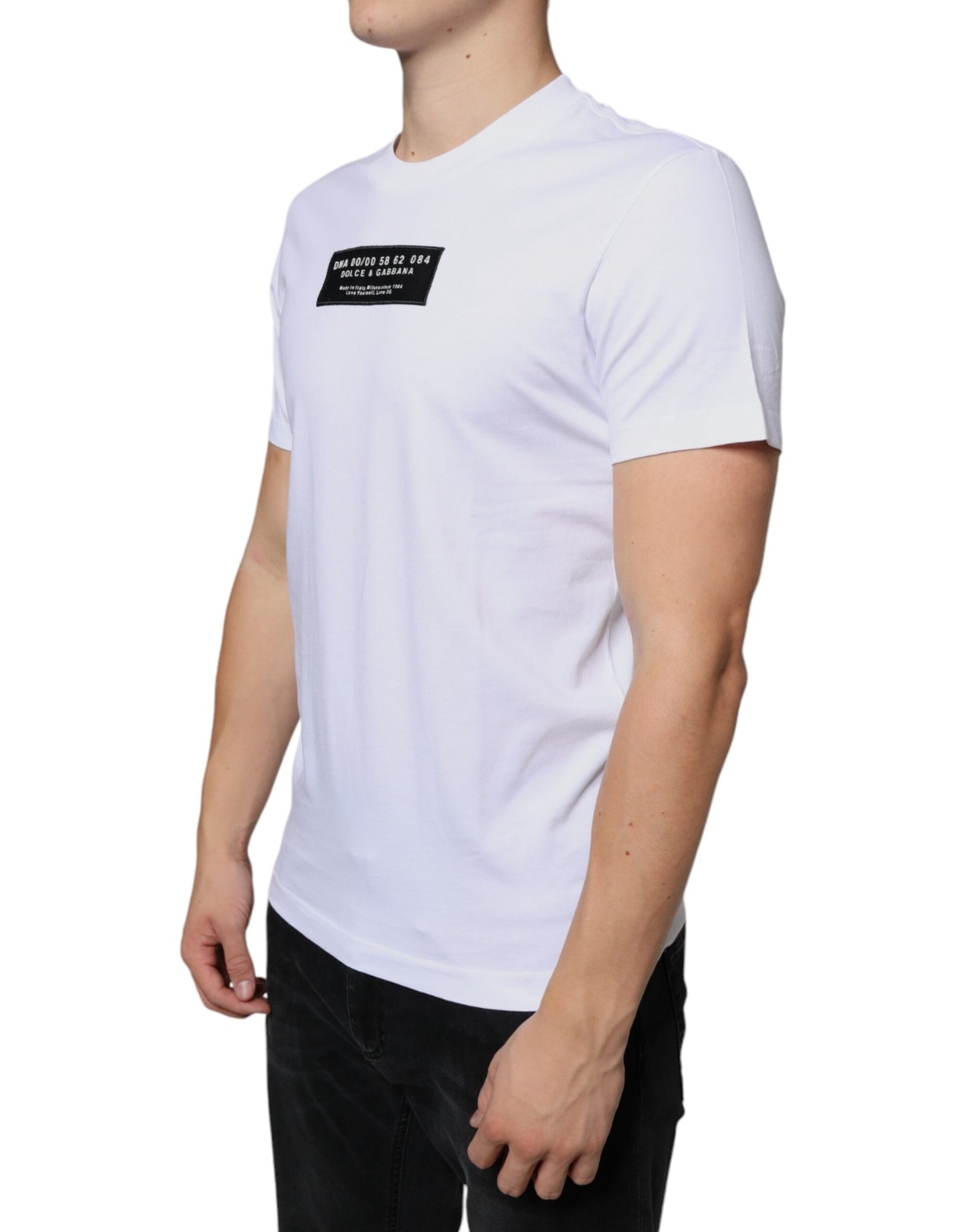 T-shirt décontracté en coton blanc avec appliqué DG