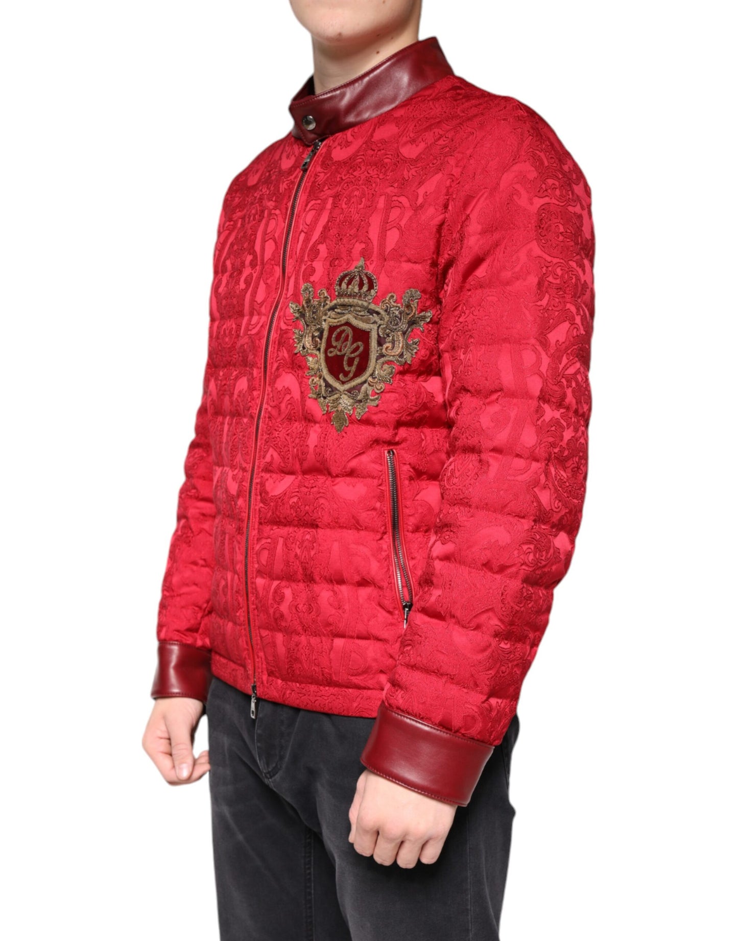 Veste bomber matelassée rouge avec logo couronne dorée
