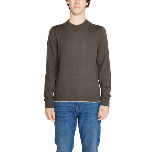 Green Cotton Sportswear