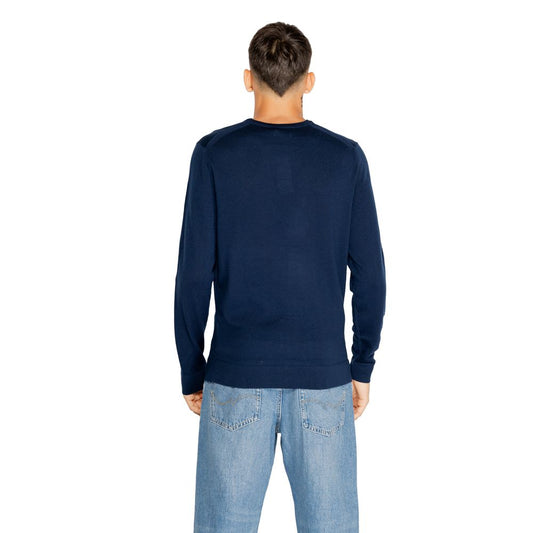 Ropa deportiva de lana reciclada azul