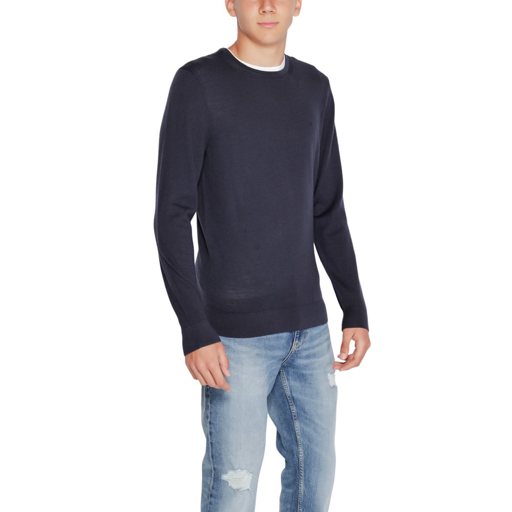Ropa deportiva de lana reciclada azul
