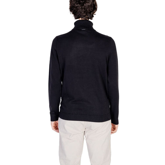 Black Cotton Turtleneck