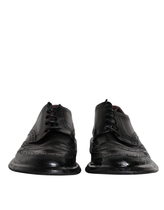 Zapatos formales Derby de cuero negro con punta de ala