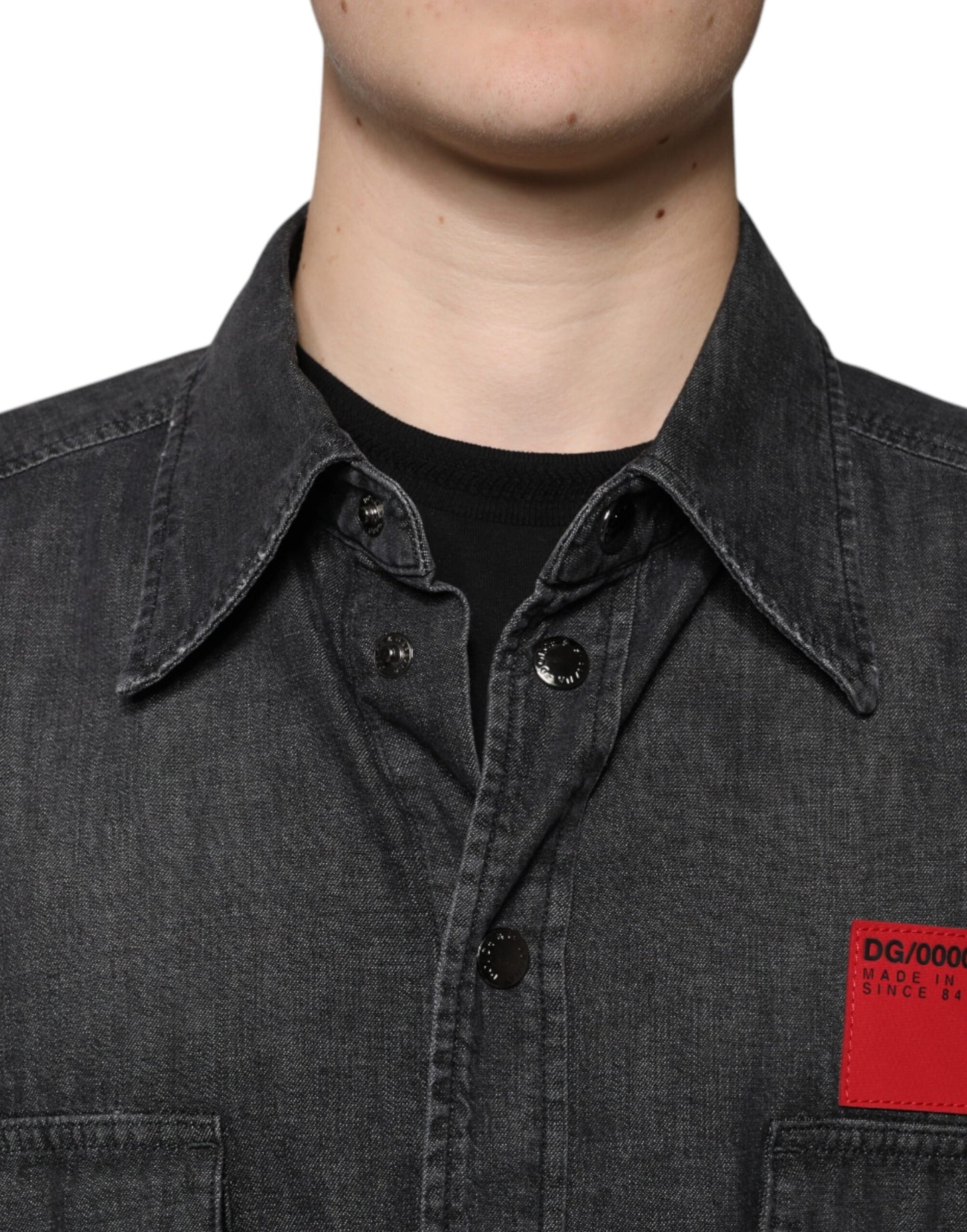 Chemise en jean boutonnée en coton avec logo noir