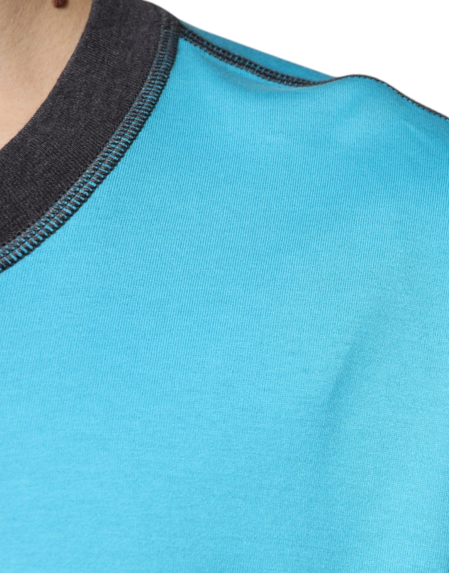 T-shirt ras du cou à manches courtes et logo bleu