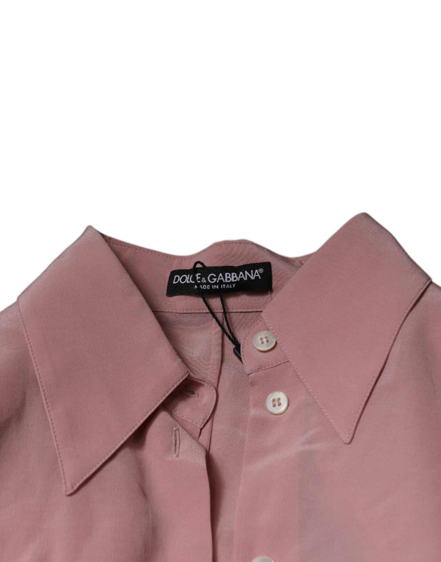 Blusa de algodón rosa con cuello y mangas largas