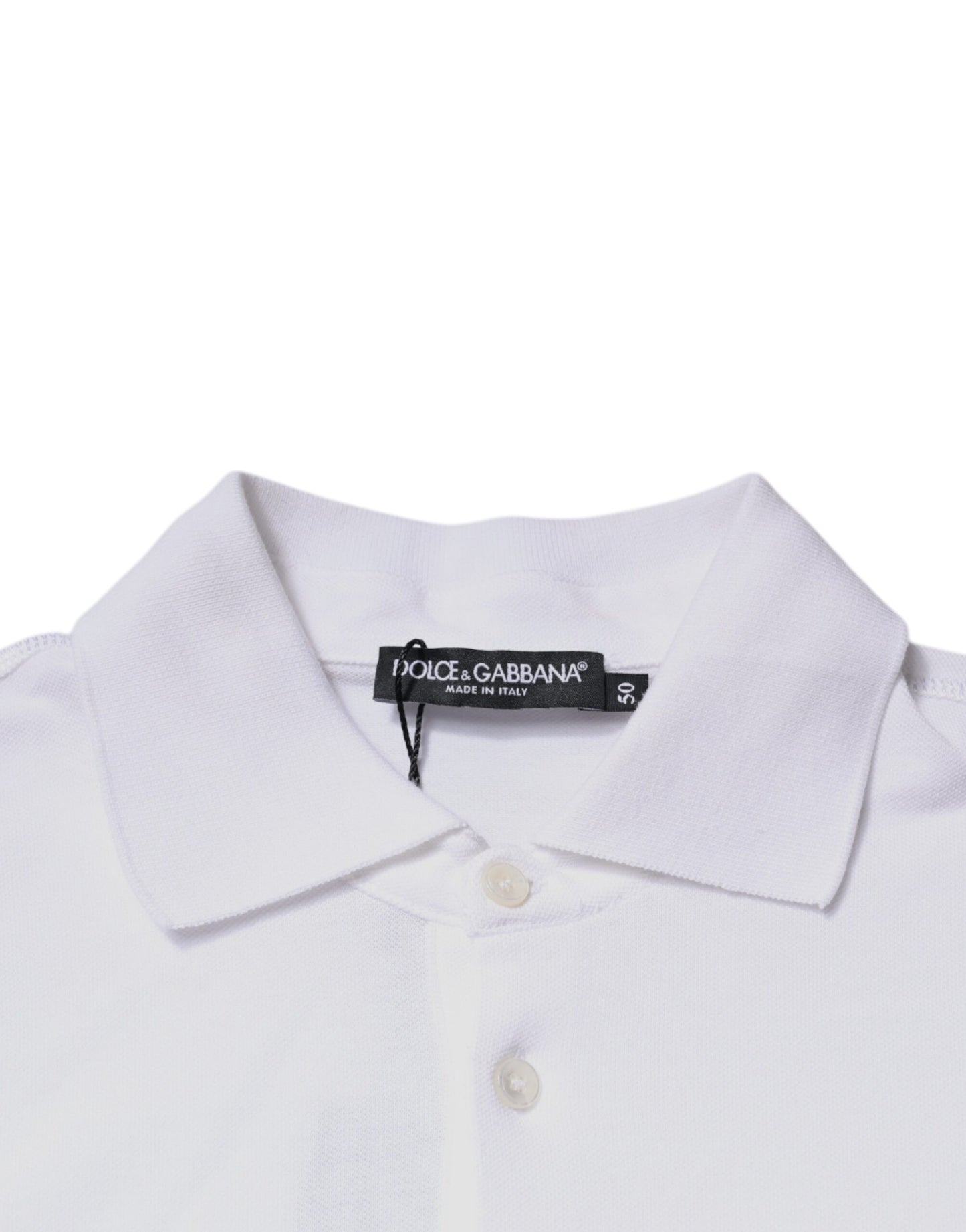 Polo à col en coton blanc avec logo et plaque