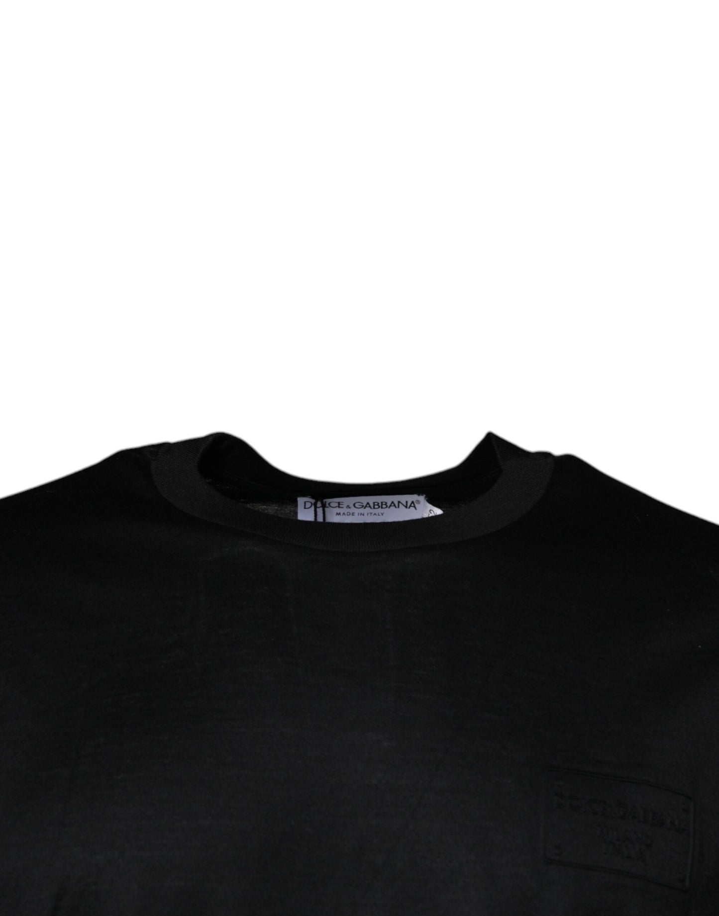 T-shirt noir à col rond et manches courtes