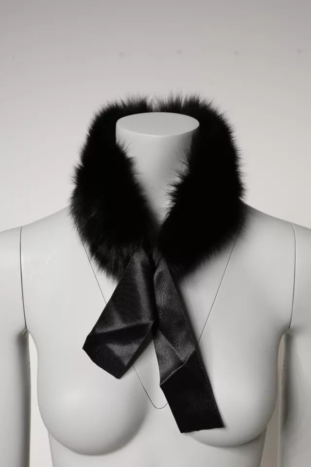 Écharpe châle en fourrure noire avec col et épaule