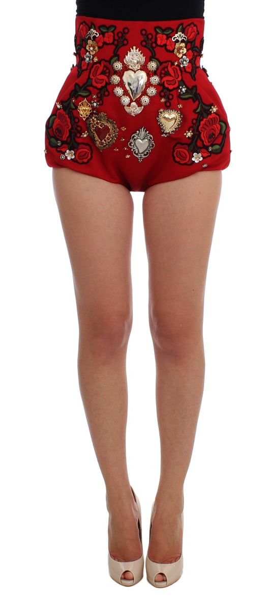Pantalones cortos de seda roja con rosas de cristal