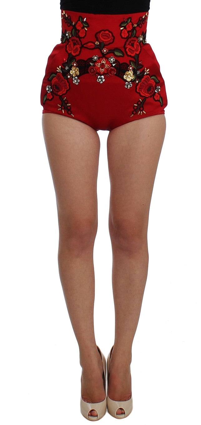 Short en soie rouge avec roses en cristal 
