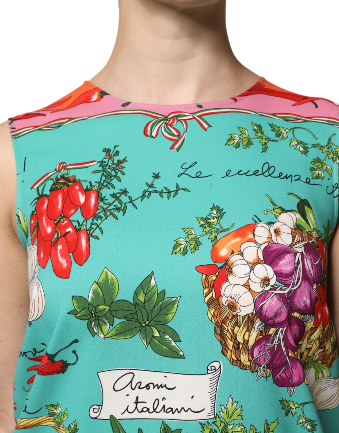 Camiseta sin mangas de seda con estampado floral multicolor