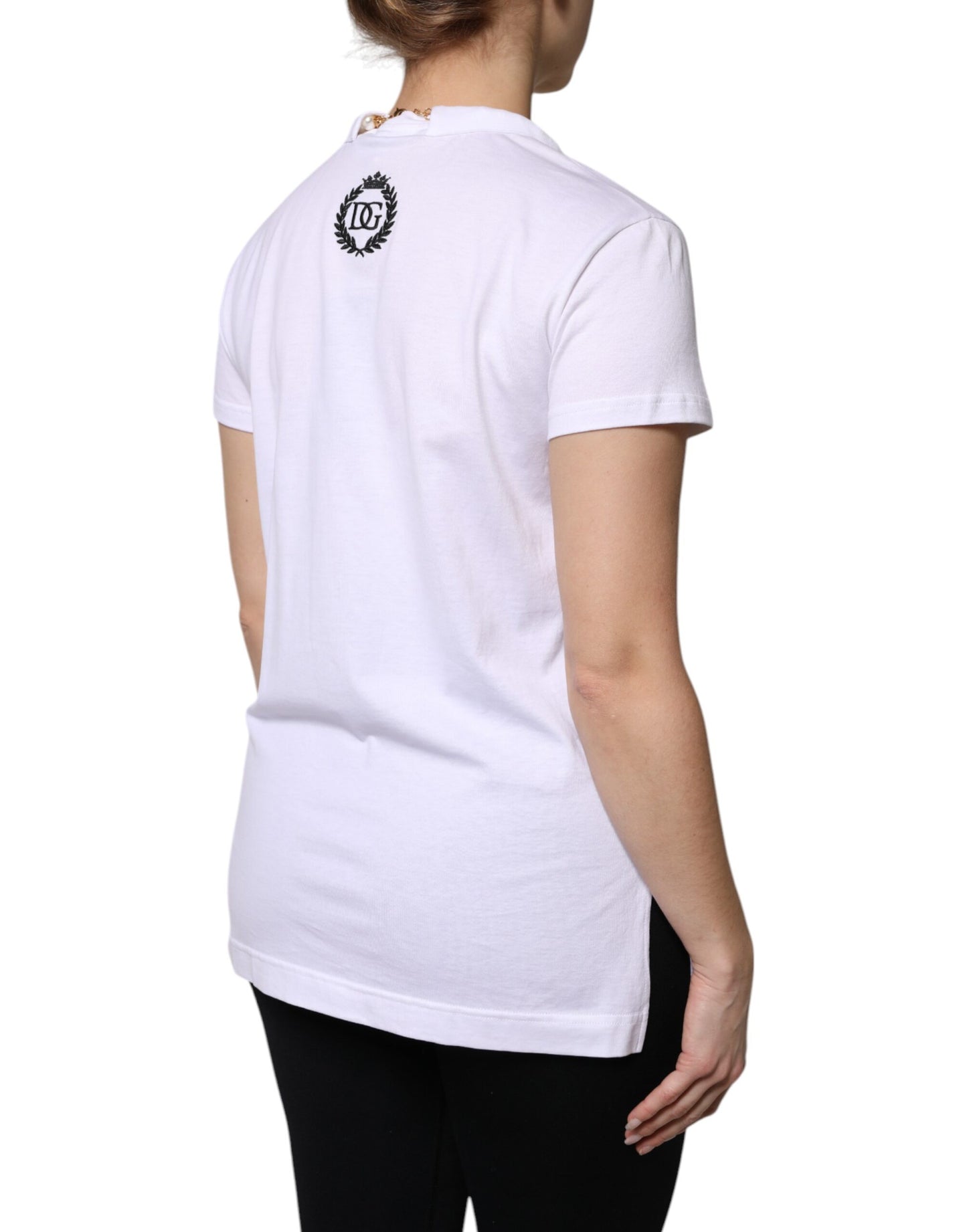 Camiseta de manga corta de algodón con collar blanco
