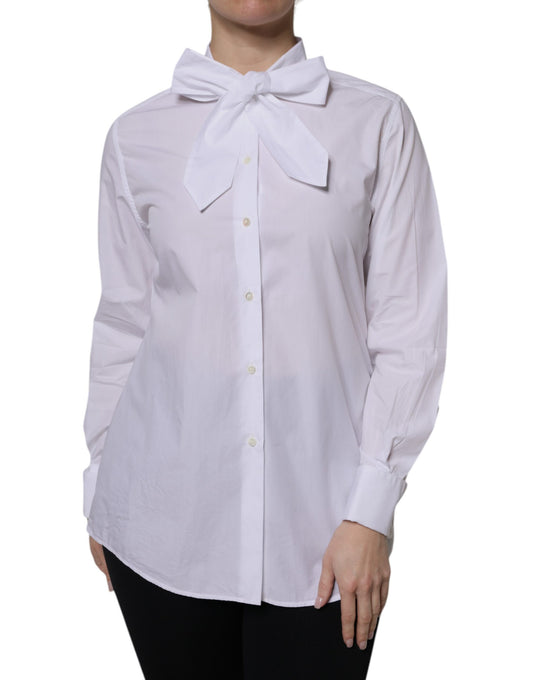Blusa blanca de manga larga con cuello Ascot