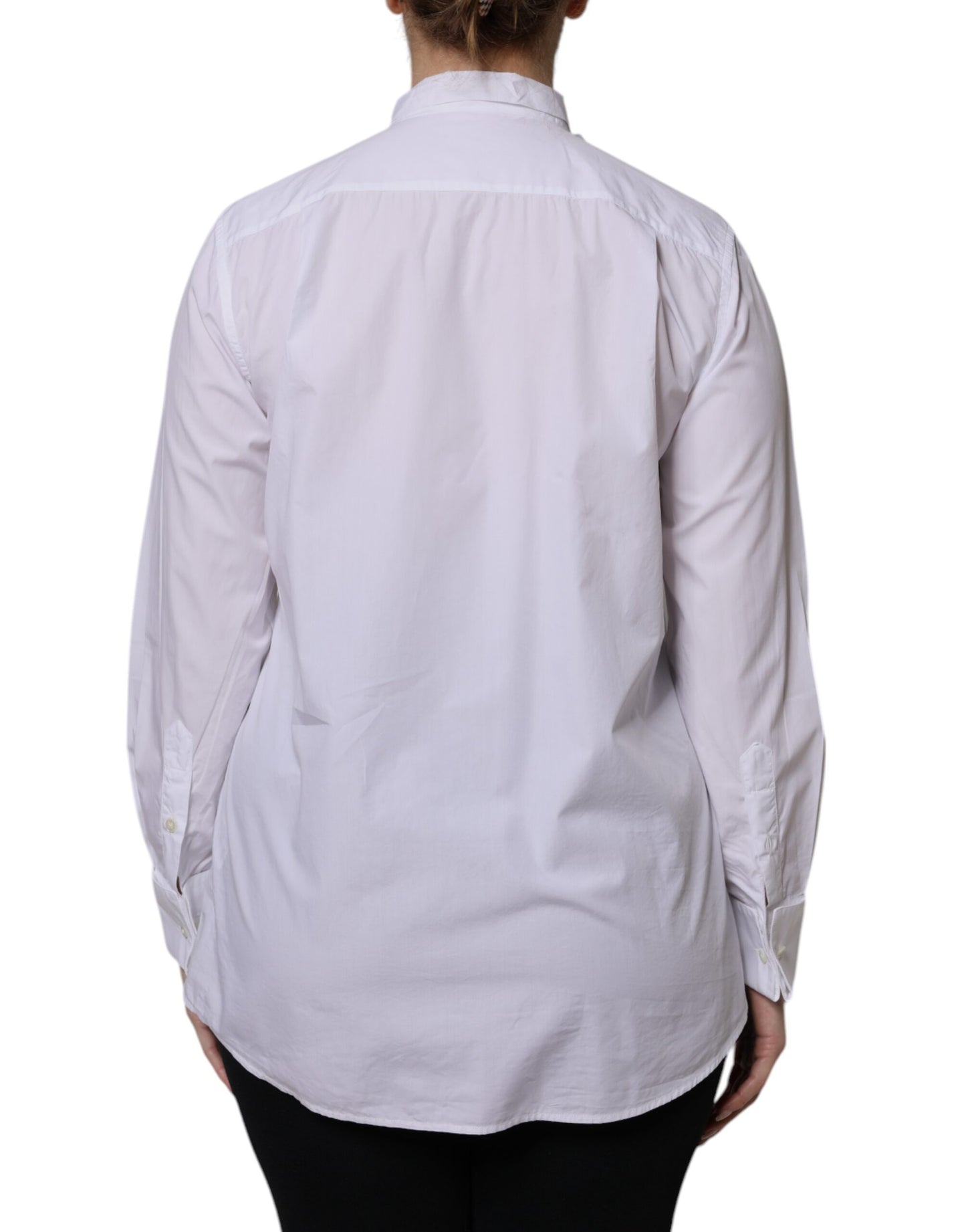 Blusa blanca de manga larga con cuello Ascot