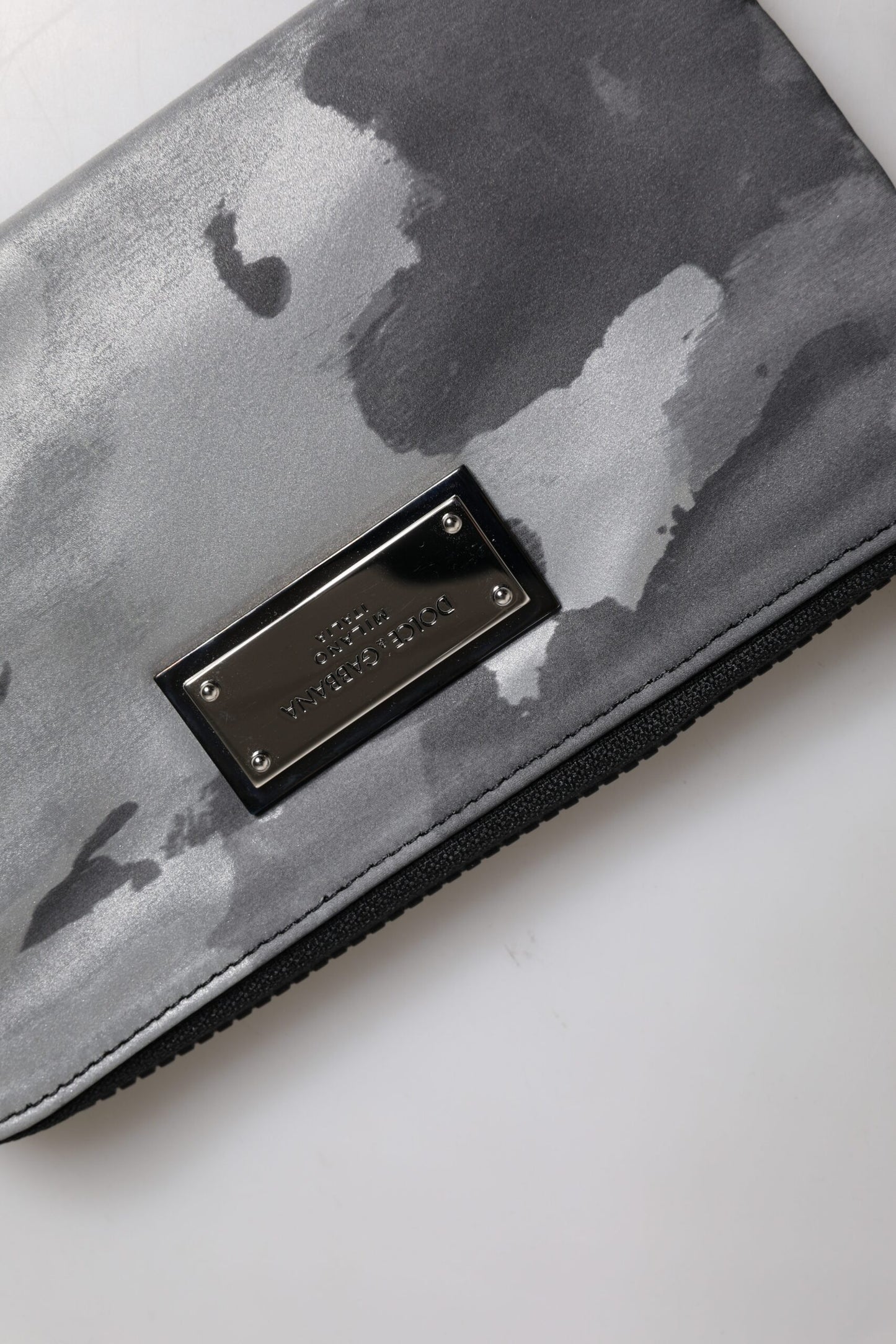 Pochette porte-clés avec logo camouflage noir et gris