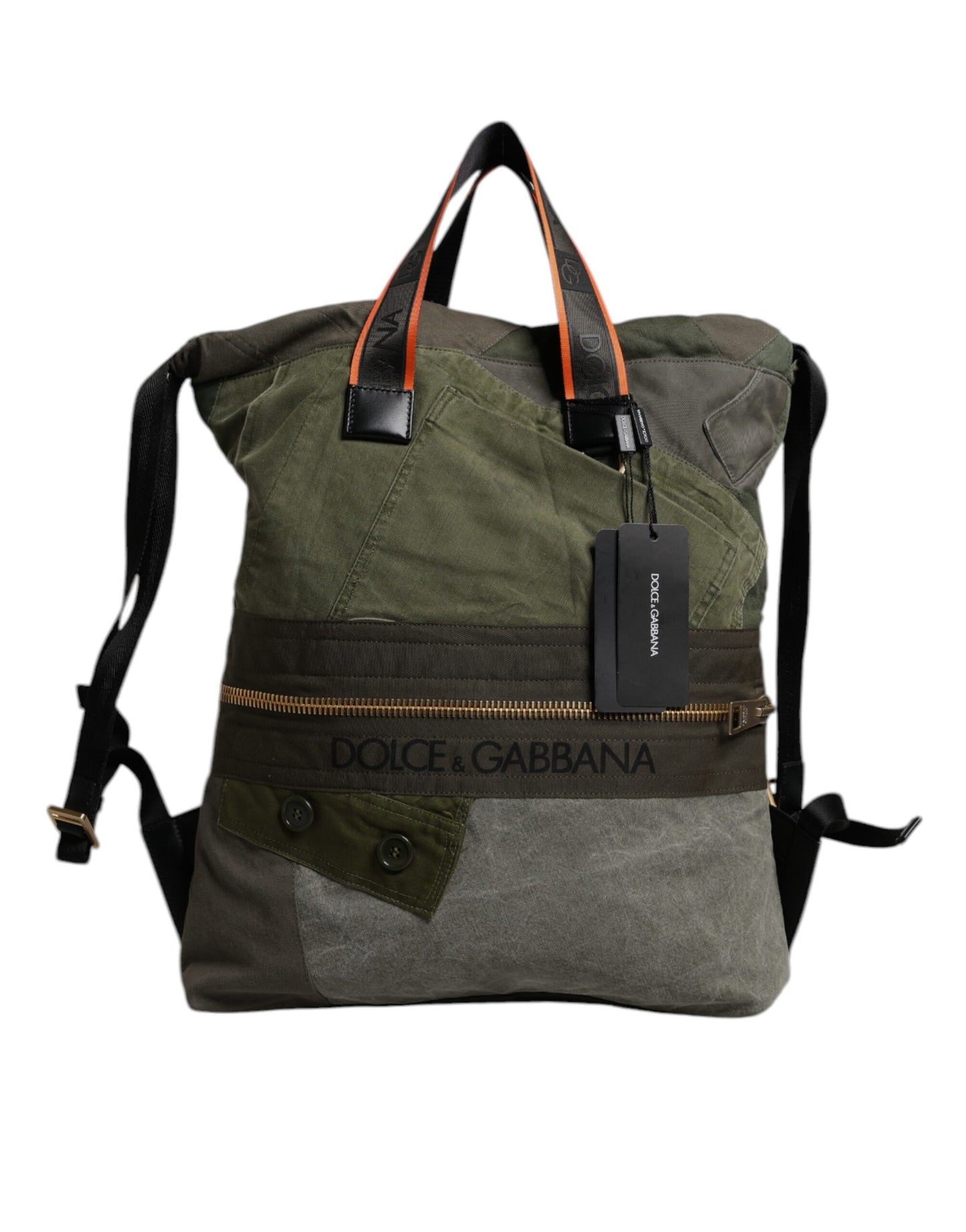 Mochila con parches de color verde militar