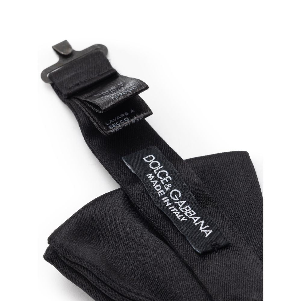 Nœud papillon en soie noire