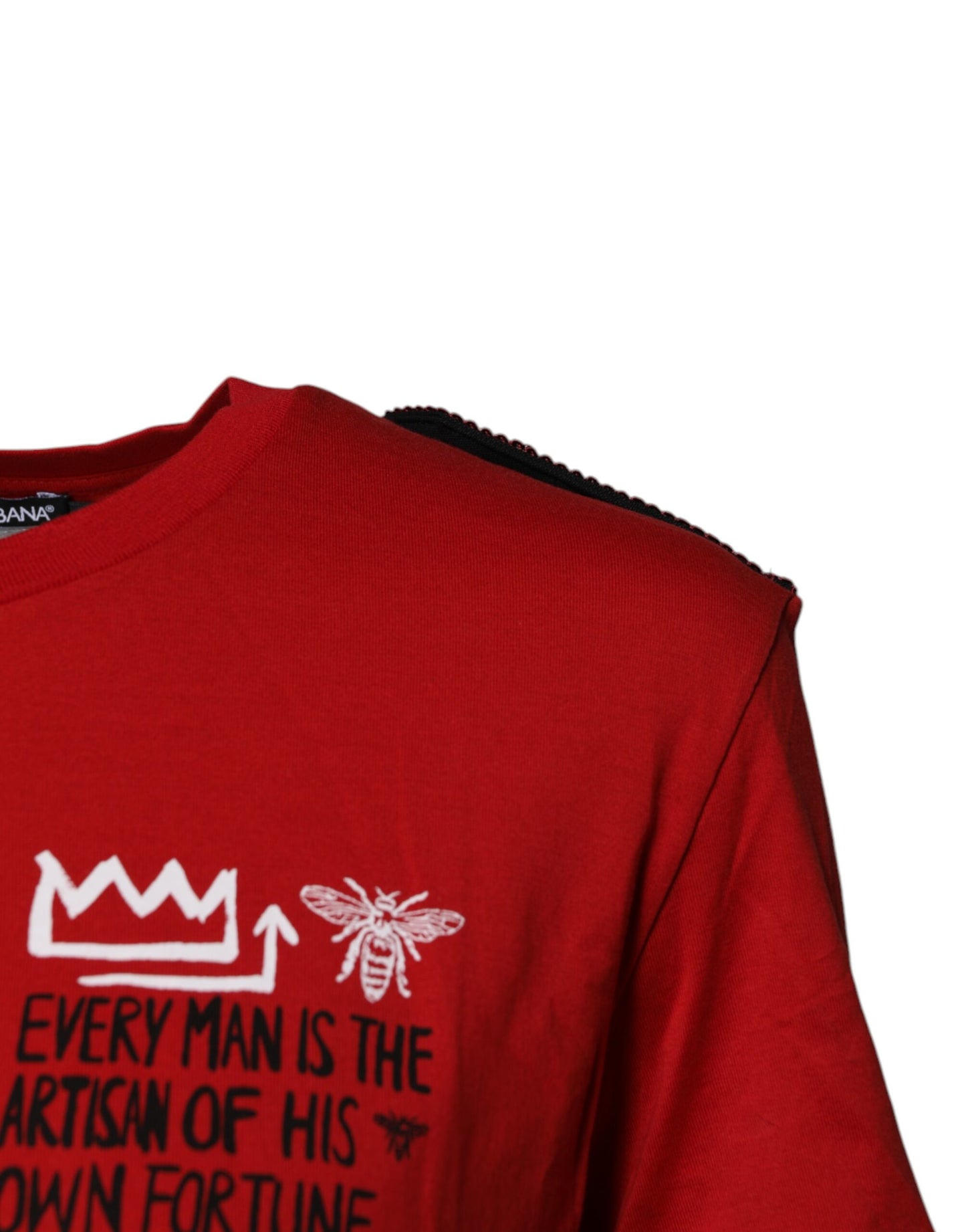Camiseta roja de algodón con cuello redondo y manga corta