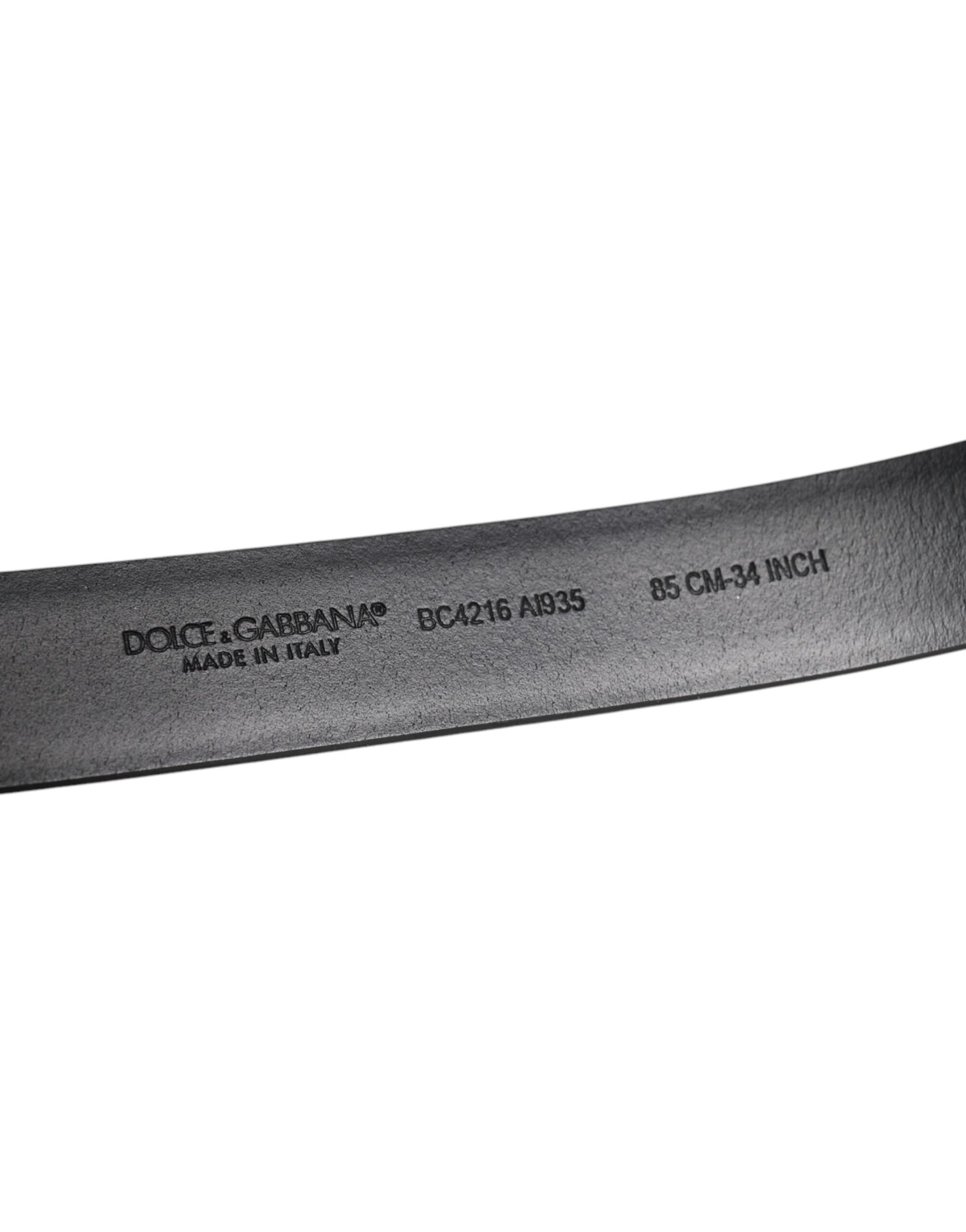 Ceinture en cuir noir brillant avec boucle en métal argenté