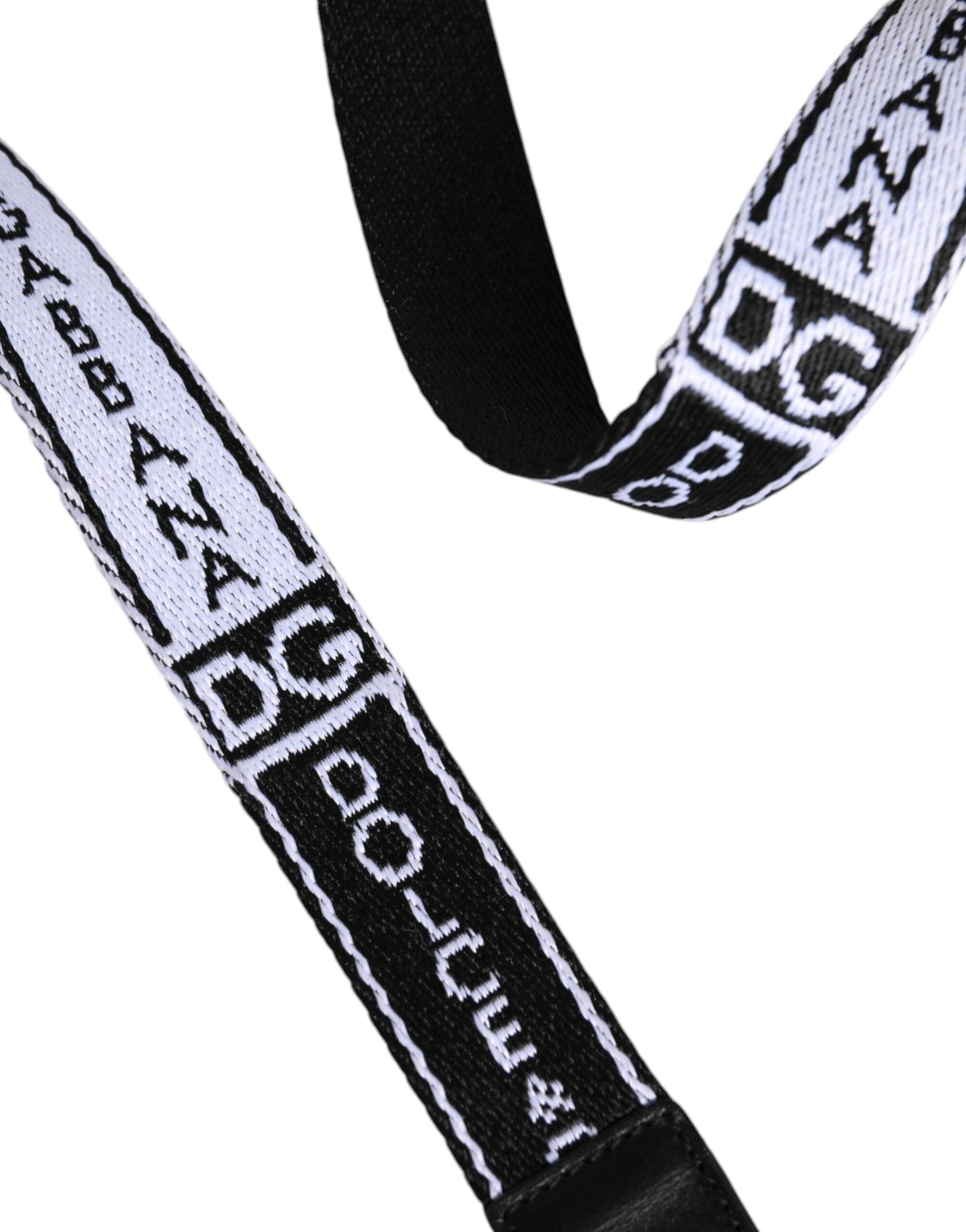 Ceinture à boucle en métal avec logo imprimé noir et blanc