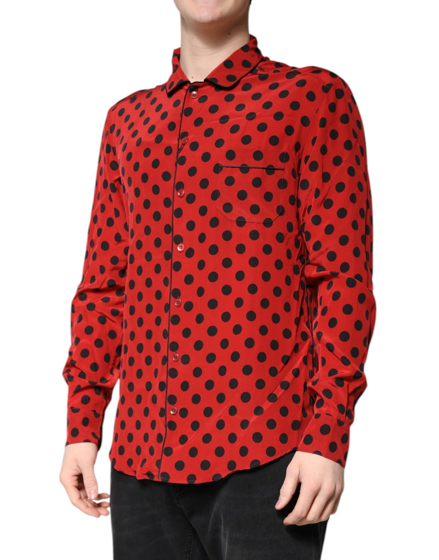 Camisa de manga larga de seda con lunares rojos