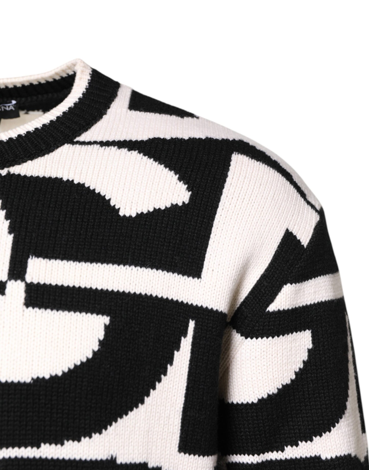 Pull en tricot noir et blanc avec logo imprimé
