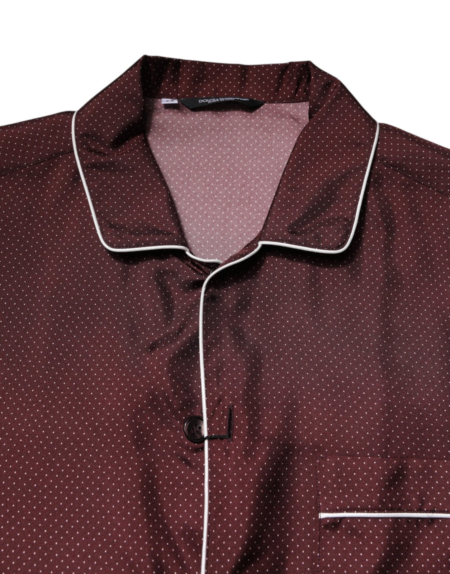 Camisa de manga larga de seda burdeos con lunares