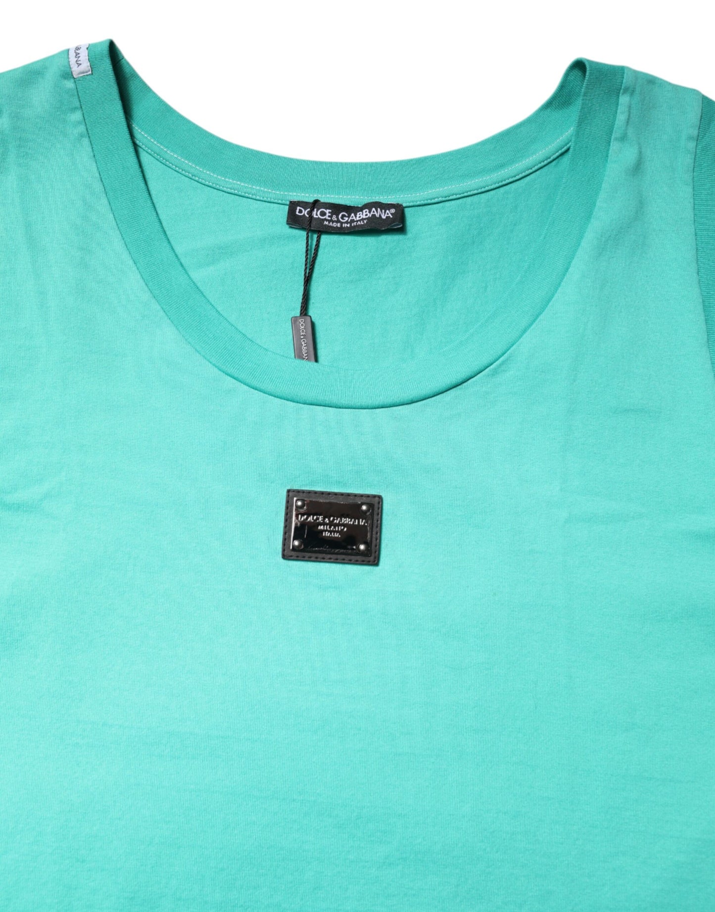 T-shirt vert sans manches à col rond et logo