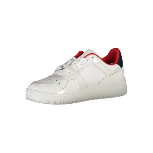 Zapatillas blancas de piel para mujer