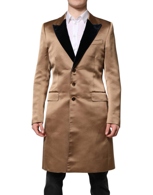 Chaqueta gabardina de seda marrón con botonadura sencilla