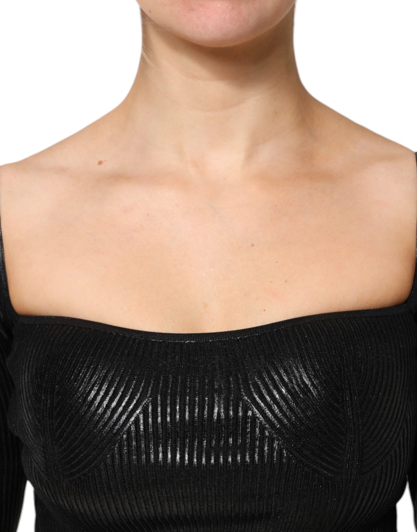 Blusa ajustada de manga larga de viscosa negra