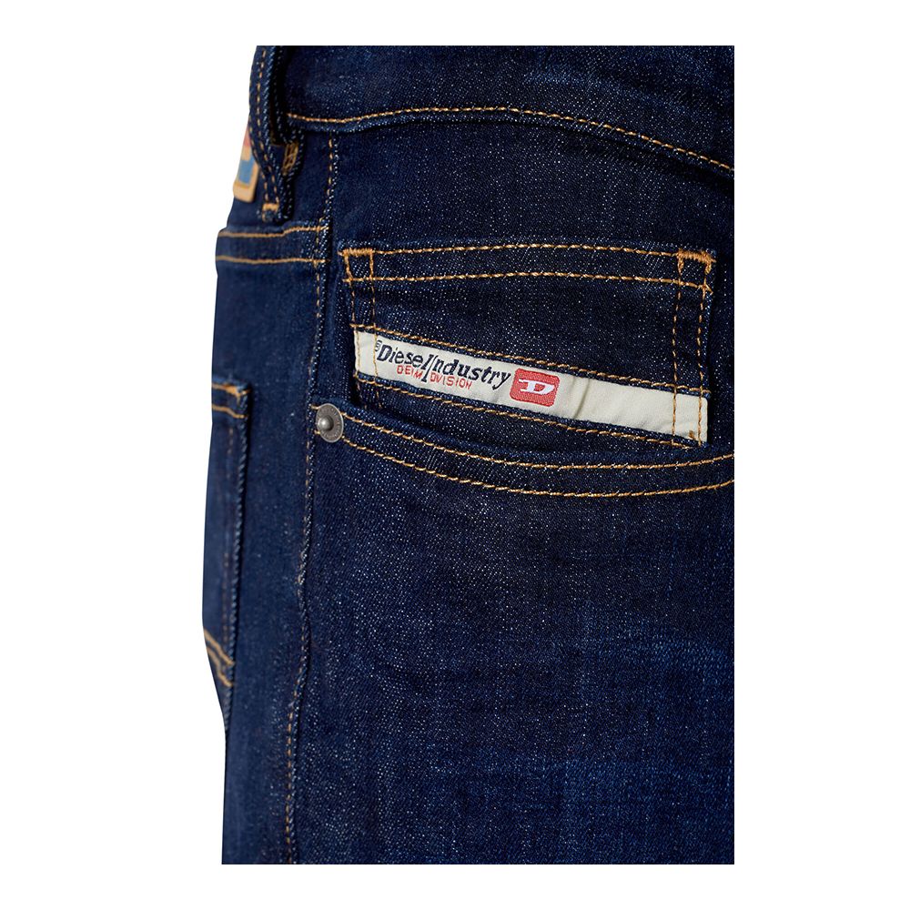 Vaqueros y pantalones de algodón azul
